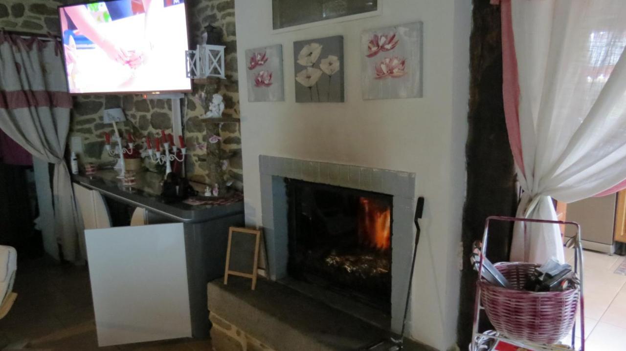 Chambre D'Hote Naturiste Ou Pas Miniac-Morvan エクステリア 写真